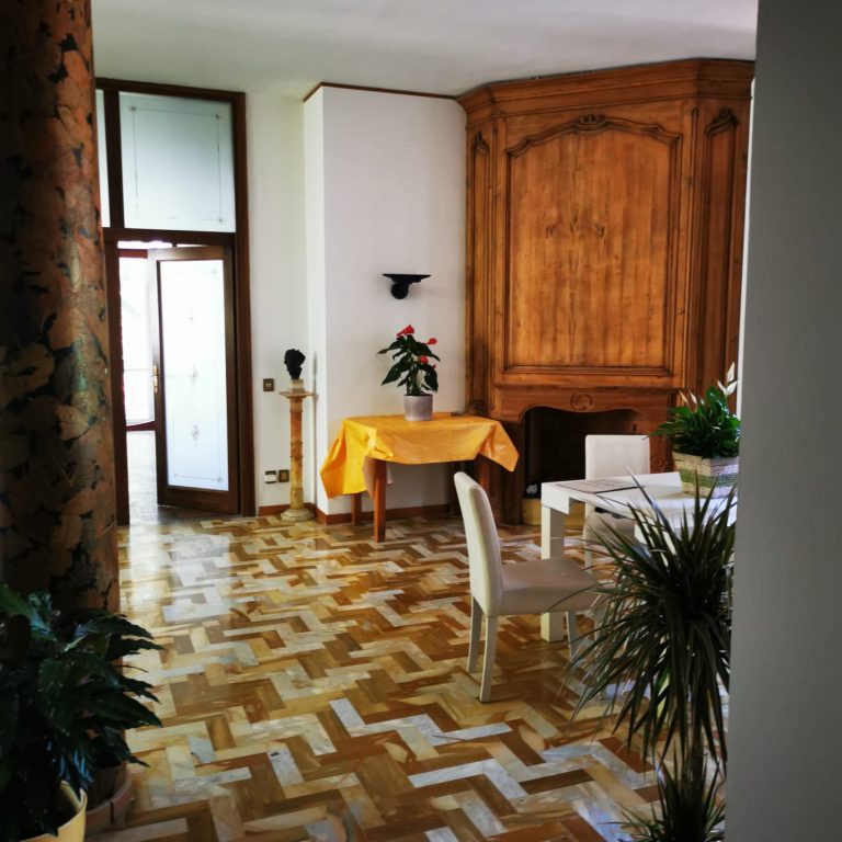 Scegliere : Henry Aires a dicembre , La casa che immagino